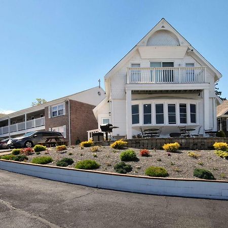 Cape Cod Harbor House Inn Hyannis Exterior foto